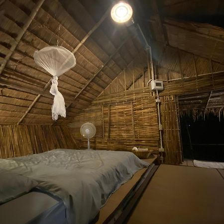 Royal Mountain Hut Hotel Ratchaburi Ngoại thất bức ảnh