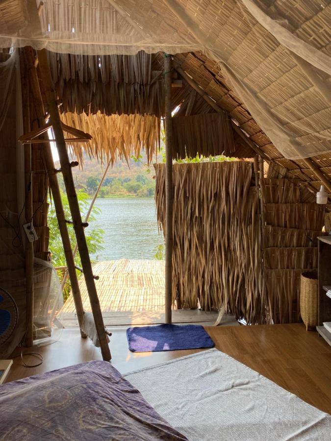 Royal Mountain Hut Hotel Ratchaburi Ngoại thất bức ảnh